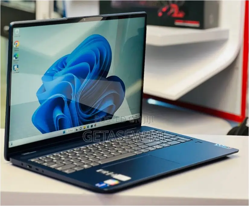 New Laptop Lenovo Flex 5 16GB Intel Core I7 SSD 512GB