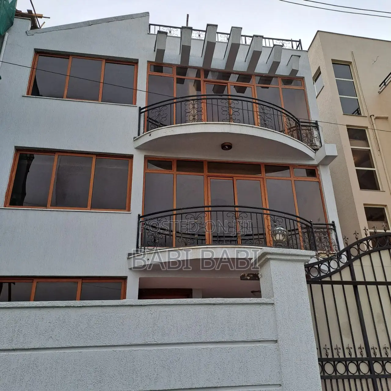 6bdrm House in Ayat, Yeka for sale