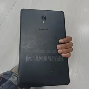 New Samsung Galaxy Tab A 8.0 (2018) 32 GB Black