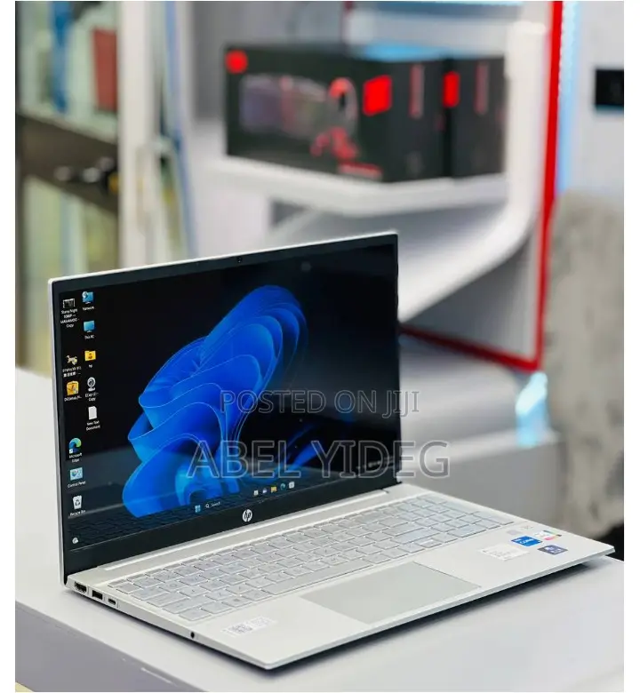 New Laptop HP Pavilion 15 16GB Intel Core I5 SSD 1T
