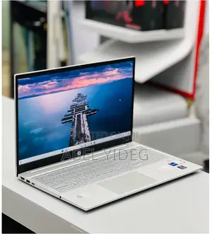 Photo - New Laptop HP Pavilion 15 16GB Intel Core I7 SSD 1T