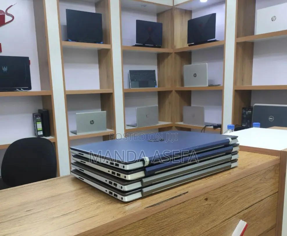 New Laptop HP Pavilion 15 8GB Intel Core I5 HDD+SSD 128GB