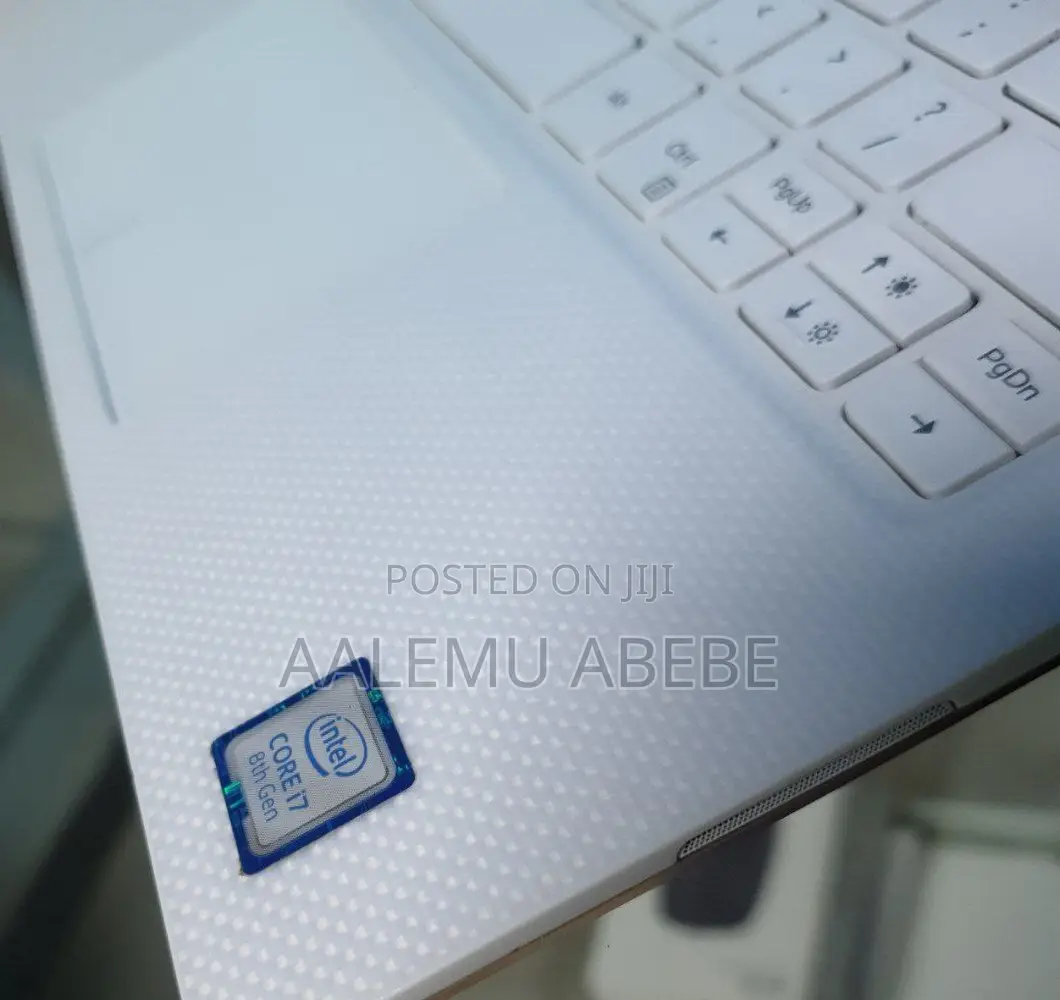 New Laptop Dell XPS 13 16GB Intel Core I7 SSD 512GB