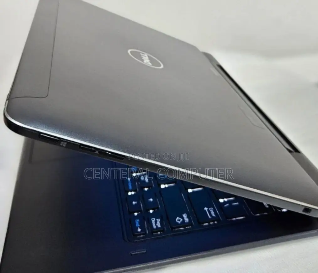 New Laptop Dell Latitude 13 7350 8GB Intel Celeron SSD 256GB