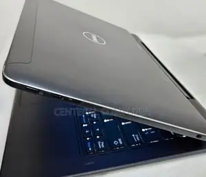 New Laptop Dell Latitude 13 7350 8GB Intel Celeron SSD 256GB