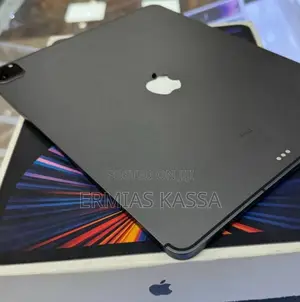 New Apple iPad Pro 12.9 (2021) 128 GB Silver