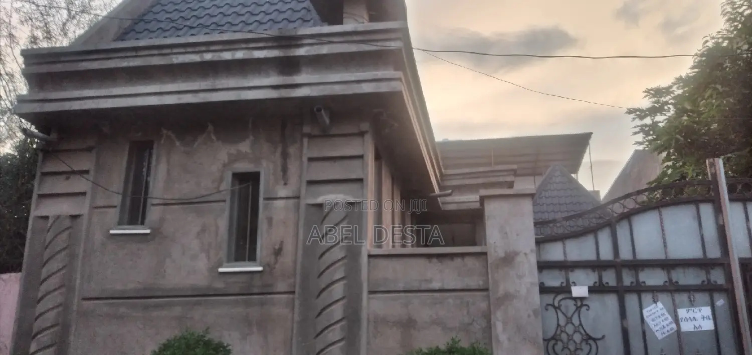 3bdrm House in Fkr Grocery Wered, Adama for sale