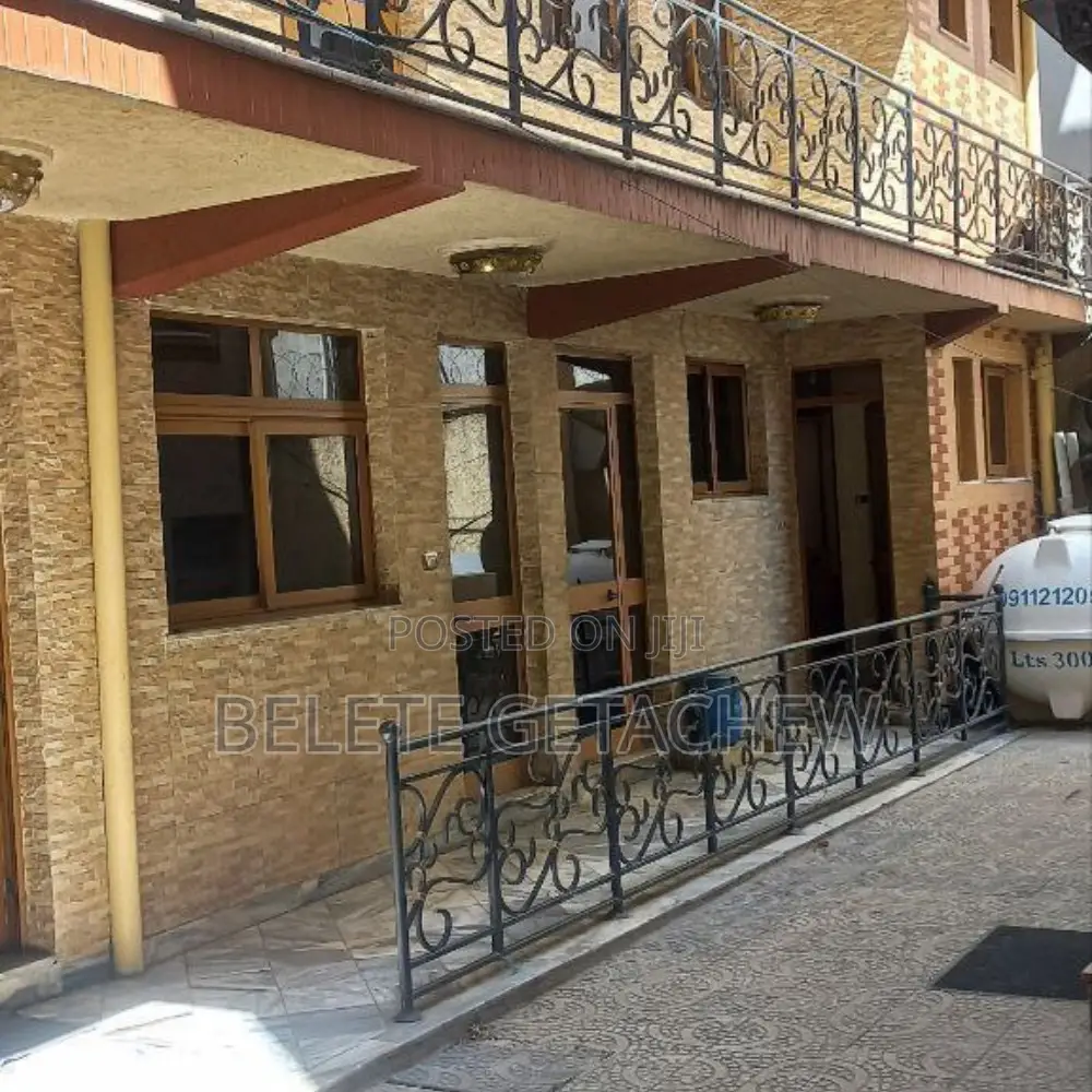 14bdrm House in ሰሚት ፍየልቤት G+2 ዘመናዊ, Bole for sale