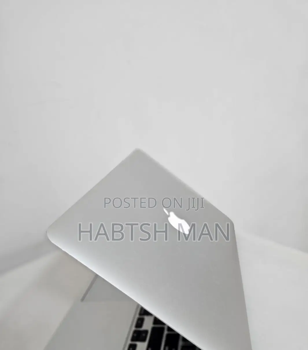 New Laptop Apple MacBook Air 2015 4GB Intel Core i5 SSD 128GB