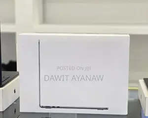 New Laptop Apple MacBook Air 2022 M2 16GB Apple M2 SSD 512GB