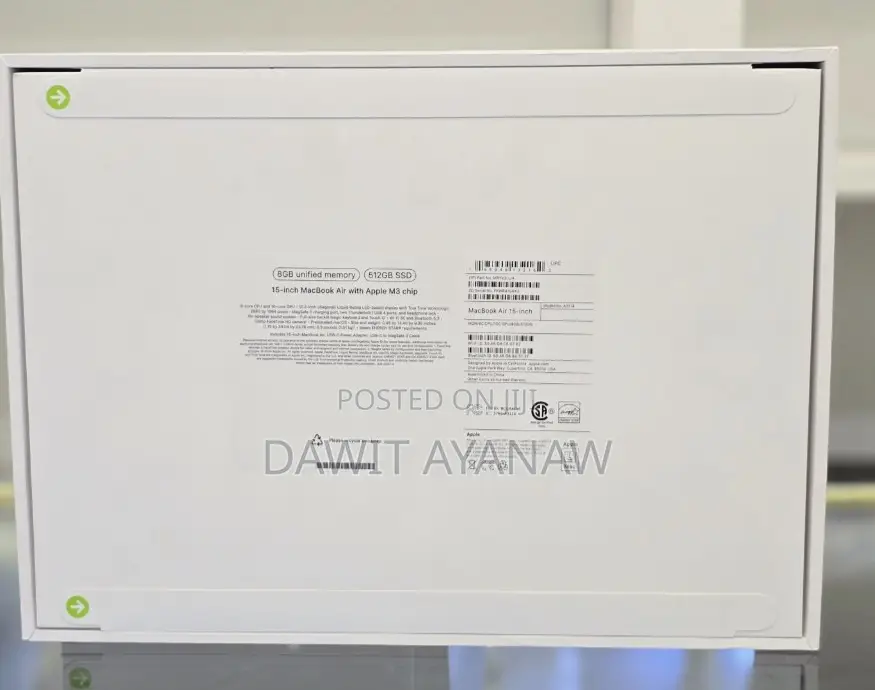 New Laptop Apple MacBook Air 2022 M2 8GB Apple M2 SSD 512GB