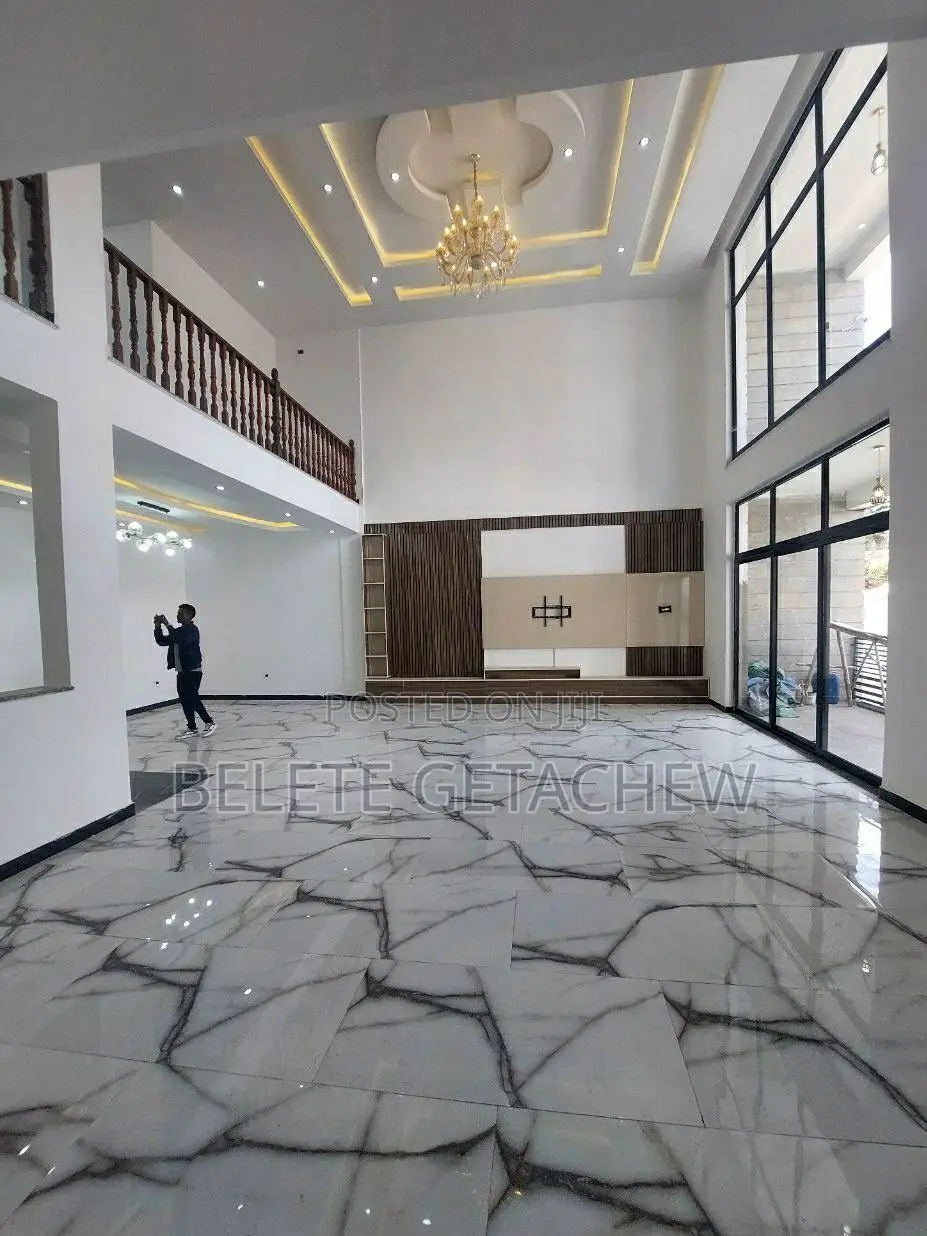 9bdrm House in Ayat G+2 Luxury, Bole for sale
