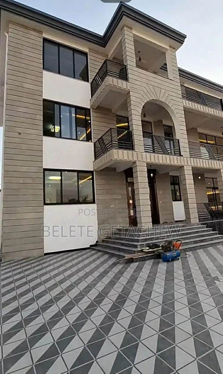 9bdrm House in Ayat G+2 Luxury, Bole for sale