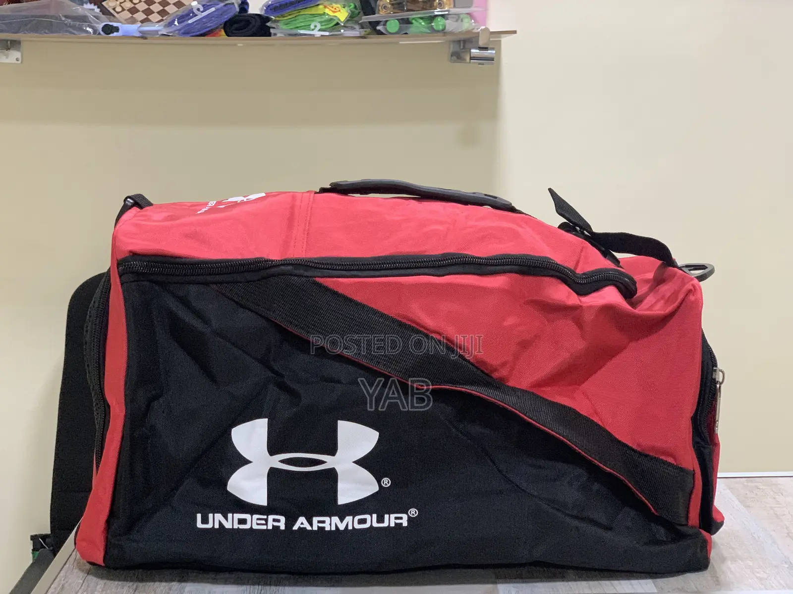 Under Armour Bags أ