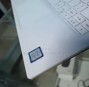 New Laptop Dell XPS 13 16GB Intel Core I7 SSD 512GB