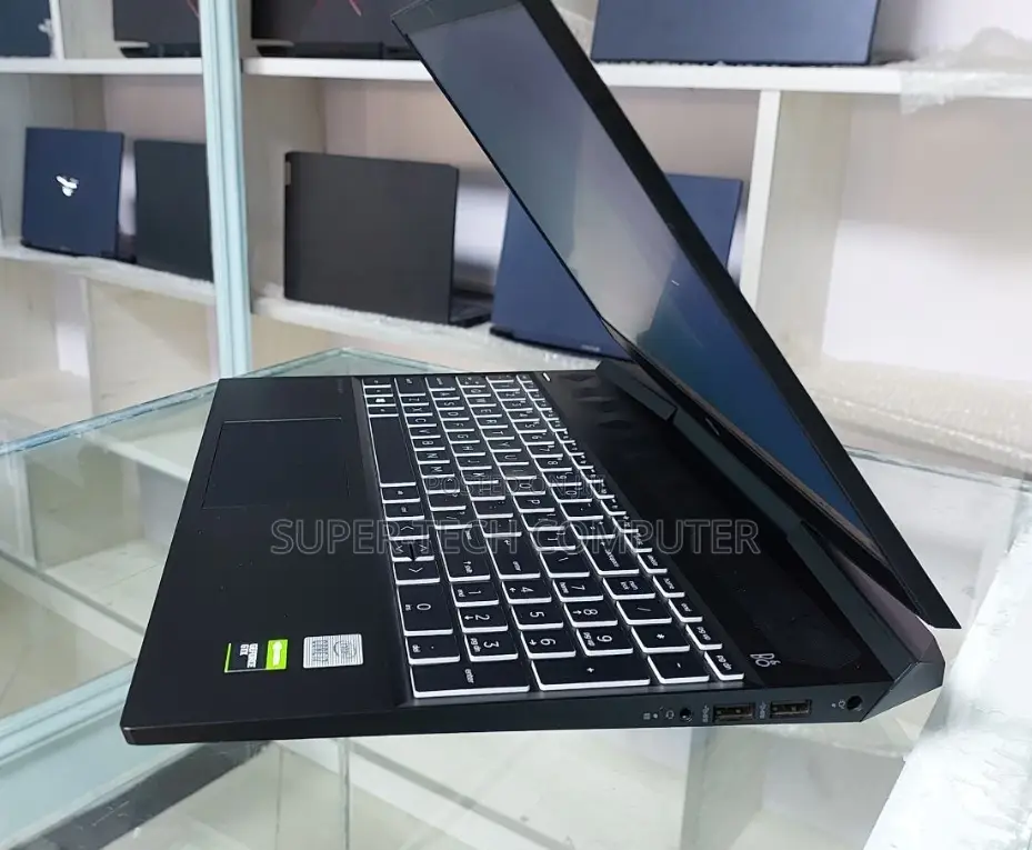 New Laptop HP Pavilion Power 15 16GB Intel Core I7 SSD 512GB