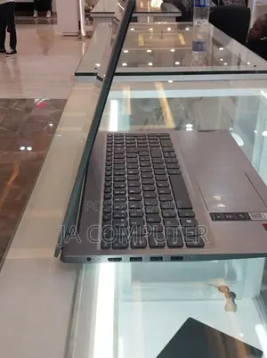 New Laptop Lenovo Ideapad 3 12GB AMD Ryzen 3 SSD 256GB