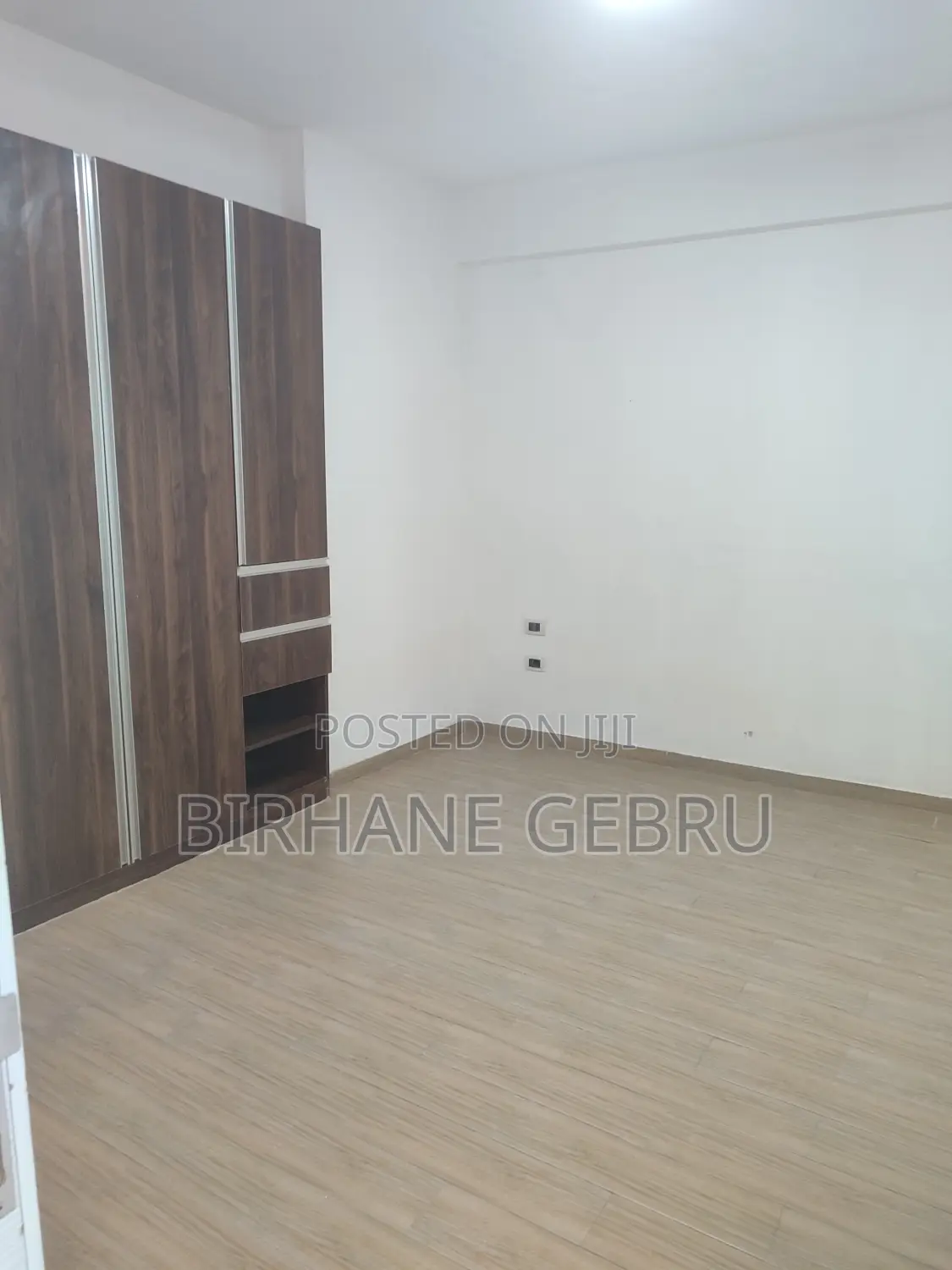 3bed Room Luxure Apartiment Rent
