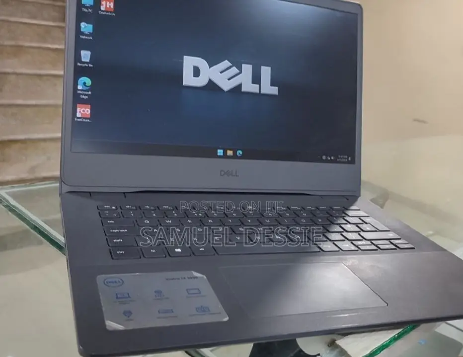 New Laptop Dell Vostro 14 3000 8GB Intel Core I5 SSD 256GB