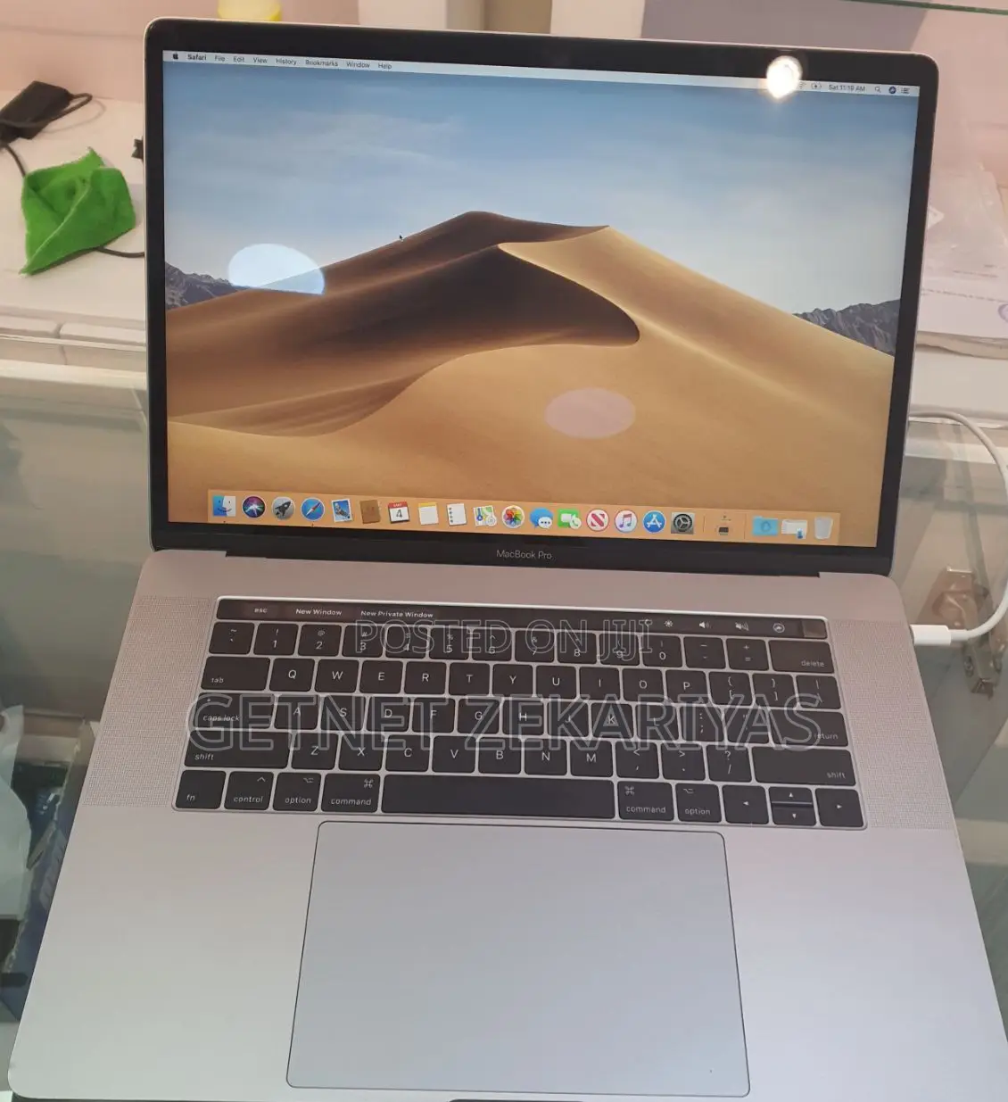 New Laptop Apple MacBook Pro 2017 16GB Intel Core I7 SSD 1T
