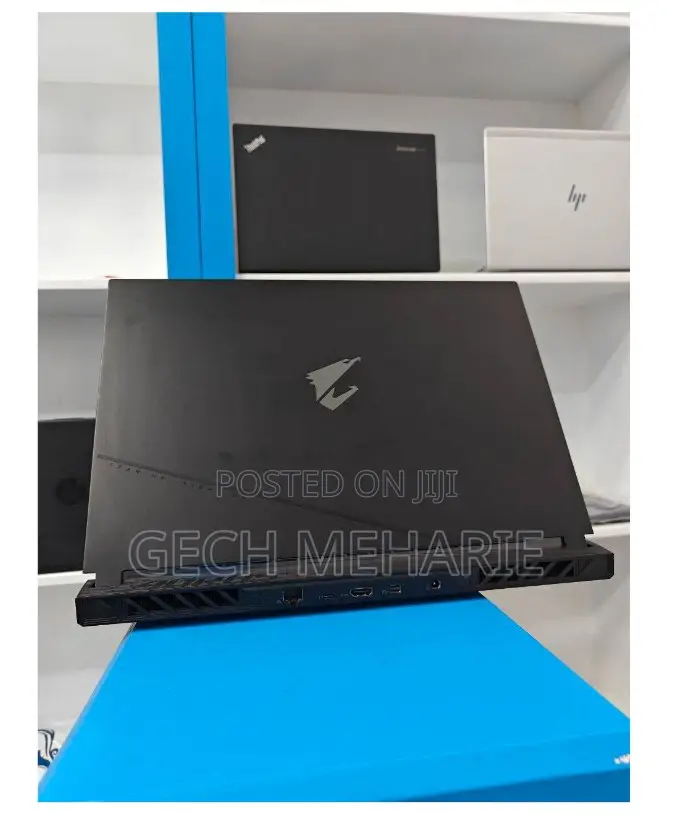 New Laptop Gigabyte AERO 15 16GB Intel Core I7 SSD 512GB
