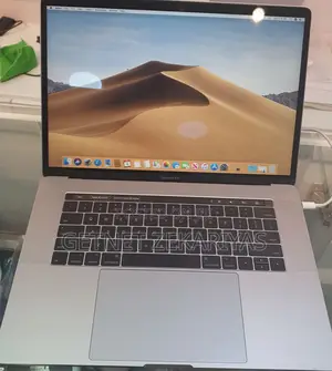 New Laptop Apple MacBook Pro 2017 16GB Intel Core I7 SSD 1T