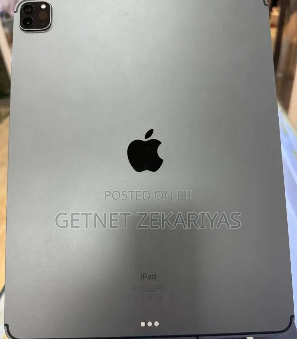 New Apple iPad Pro 12.9 (2021) 128 GB