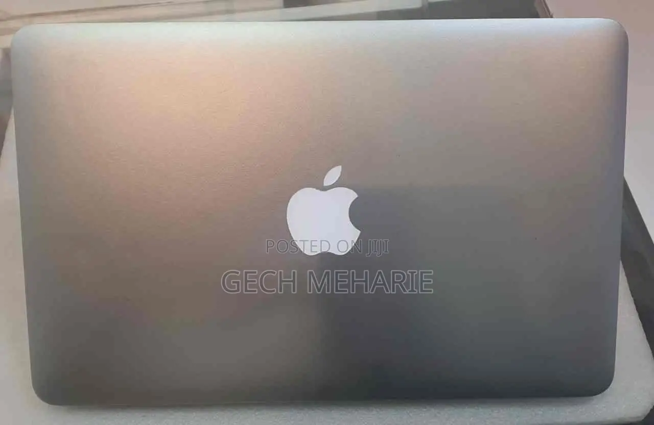 New Laptop Apple MacBook 2011 4GB SSD 128GB