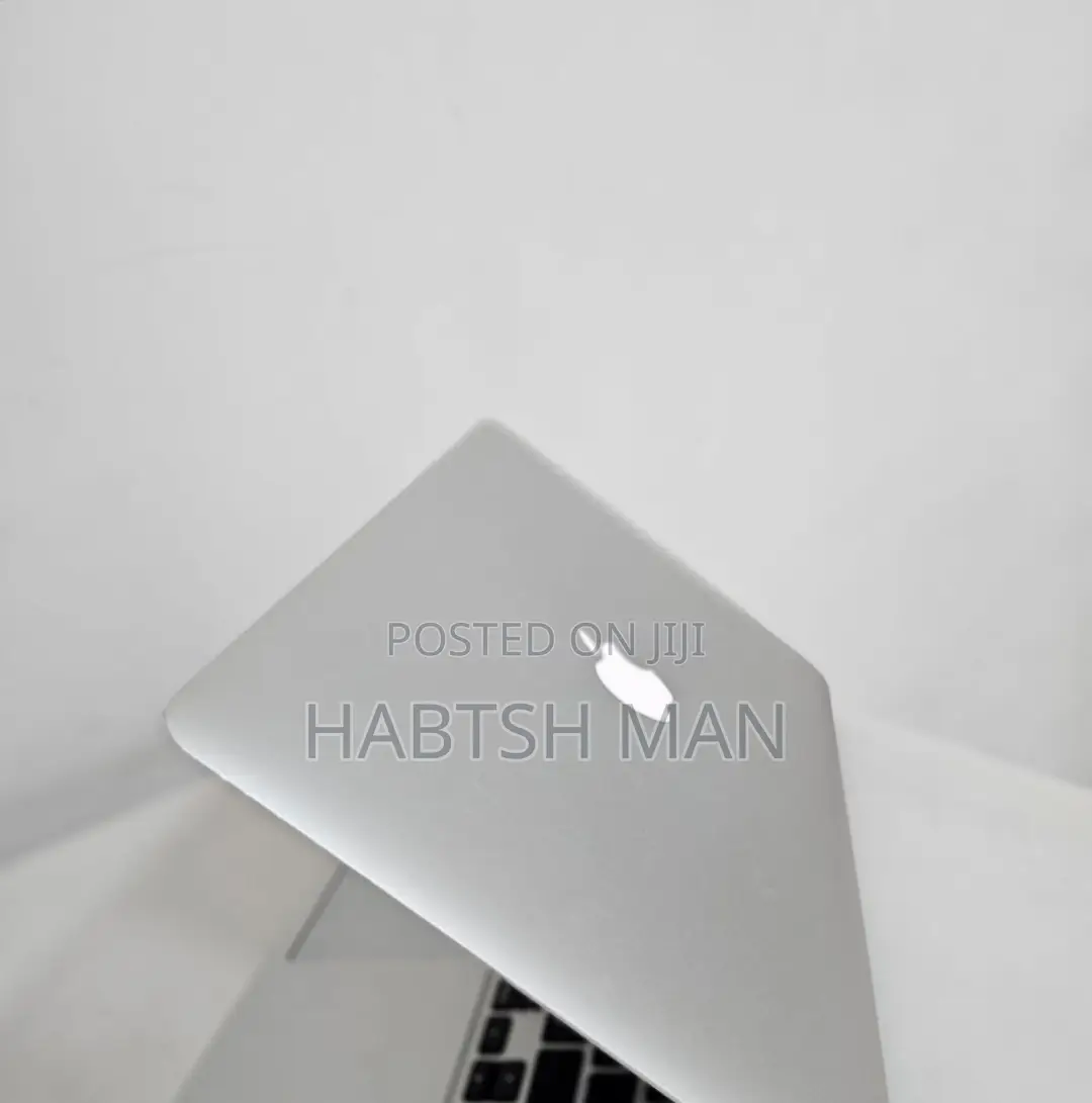 New Laptop Apple MacBook Air 2015 4GB Intel Core i5 SSD 128GB