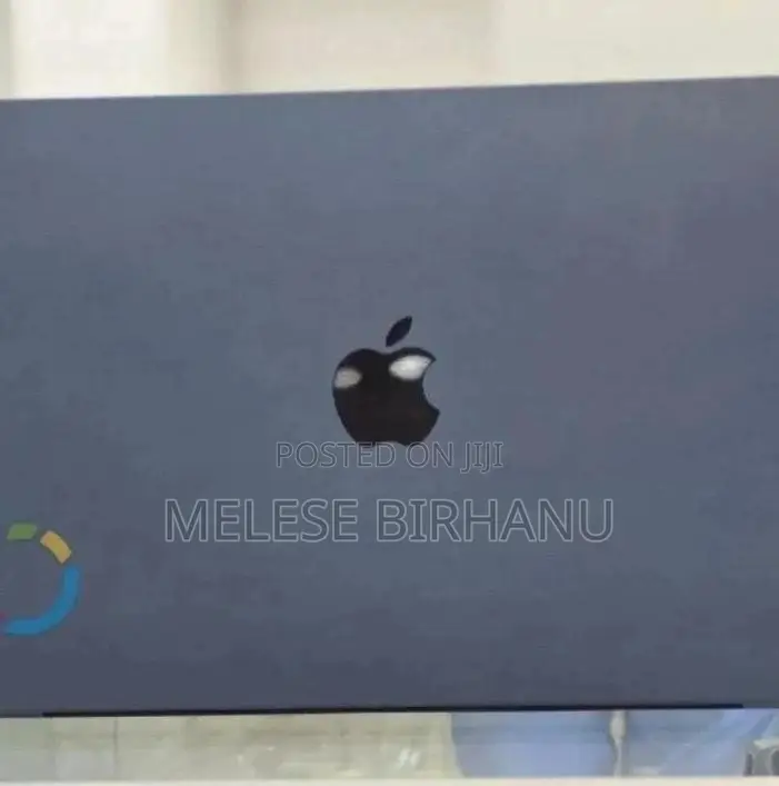 New Laptop Apple MacBook Air 2022 M2 16GB Apple M2 SSD 512GB