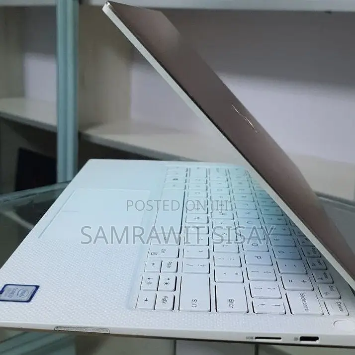 New Laptop Dell XPS 15 16GB Intel Core I7 SSD 512GB