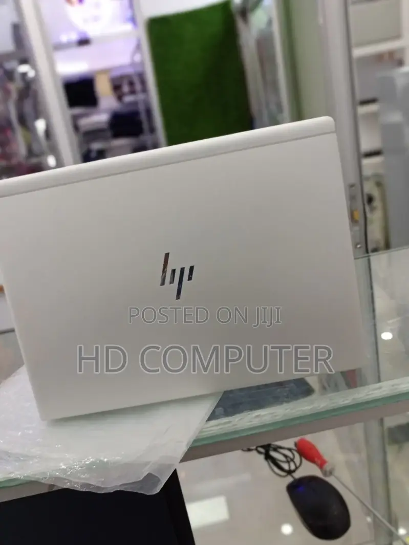 New Laptop HP EliteBook 830 16GB Intel Core I5 SSD 512GB