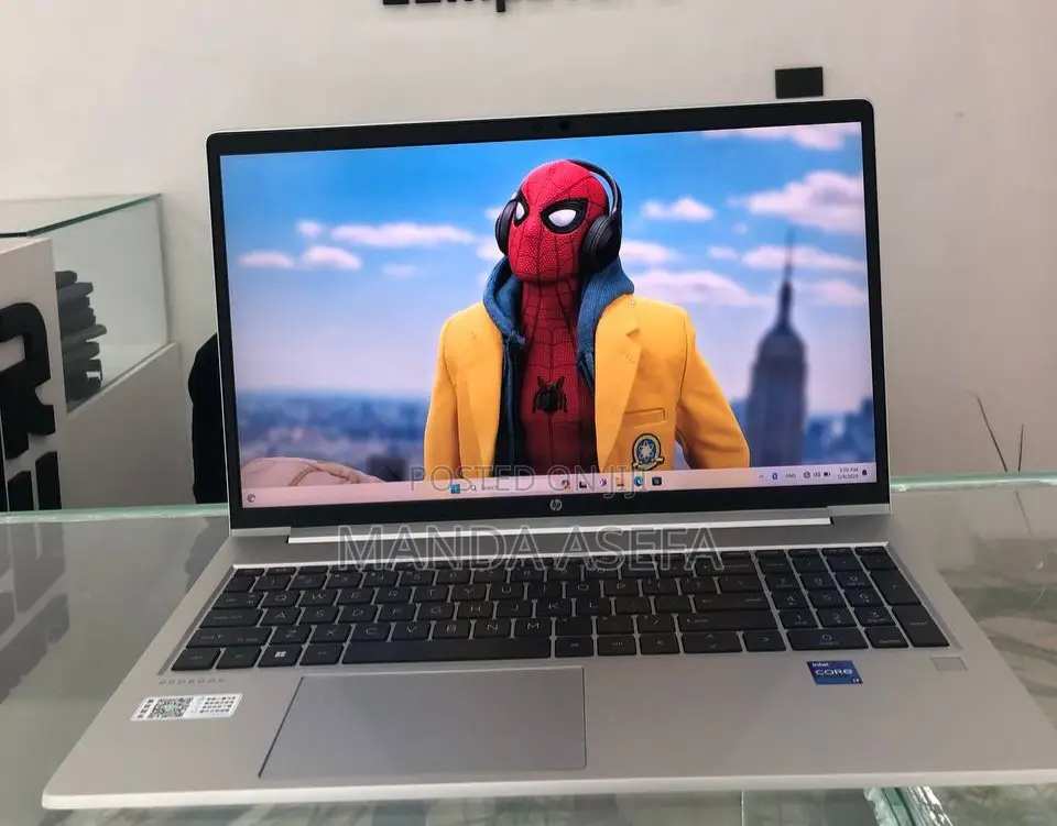 New Laptop HP 16GB Intel Core I7 SSD 512GB