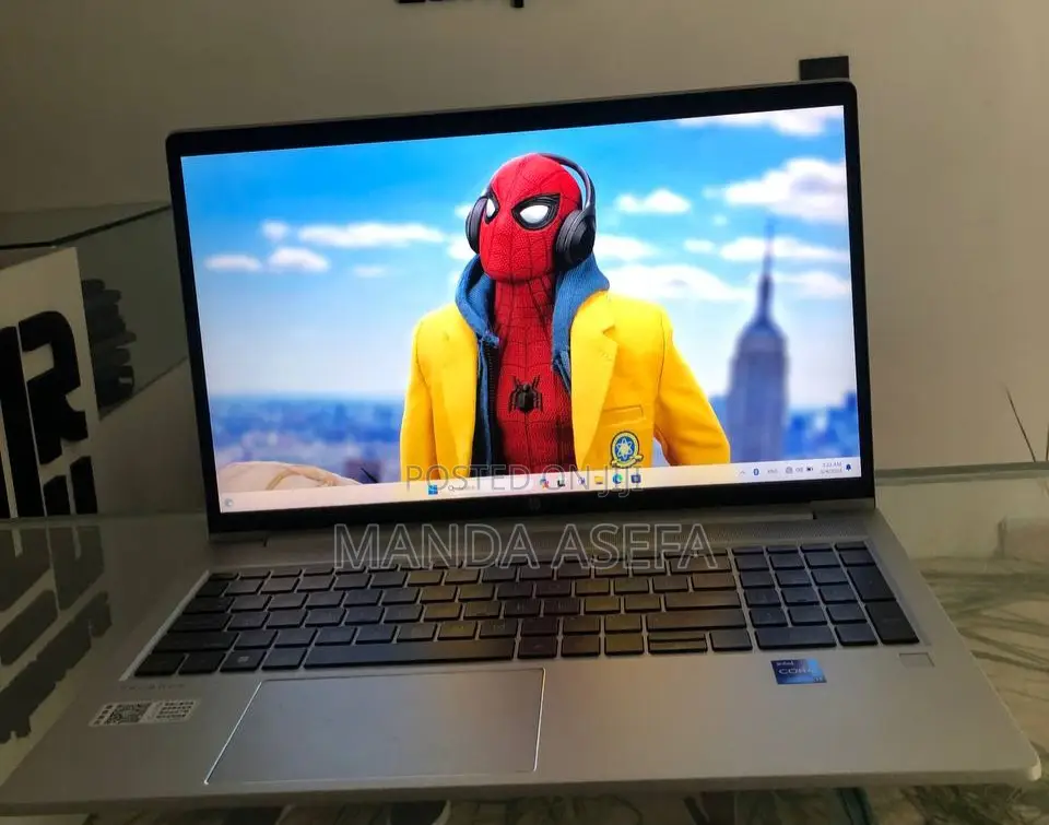 New Laptop HP 16GB Intel Core I7 SSD 512GB