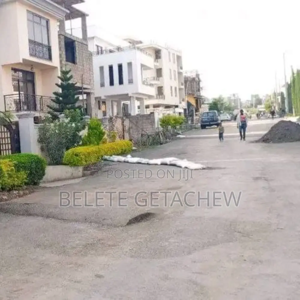 7bdrm House in Ayat G+2 Luxury, Bole for sale