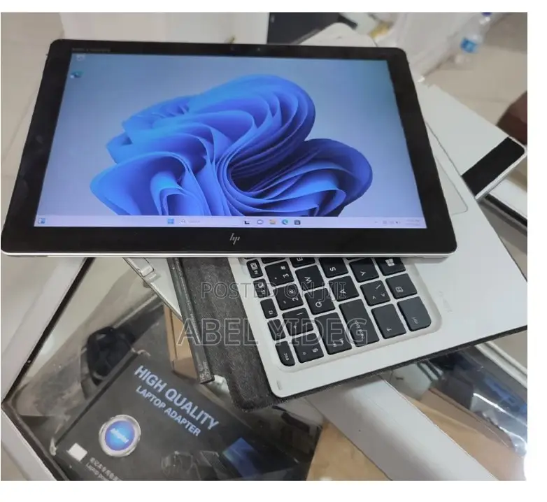 New Laptop HP Elite X2 1012 G2 8GB Intel Core I5 SSD 256GB