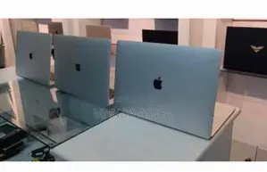 New Laptop Apple MacBook Pro 2017 16GB Intel Core I7 SSD 1T