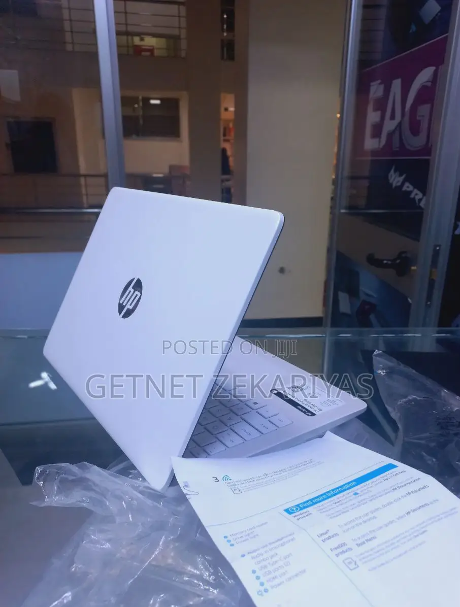 New Laptop HP Stream Notebook 4GB Intel Core 2 Quad HDD+SSD 72GB