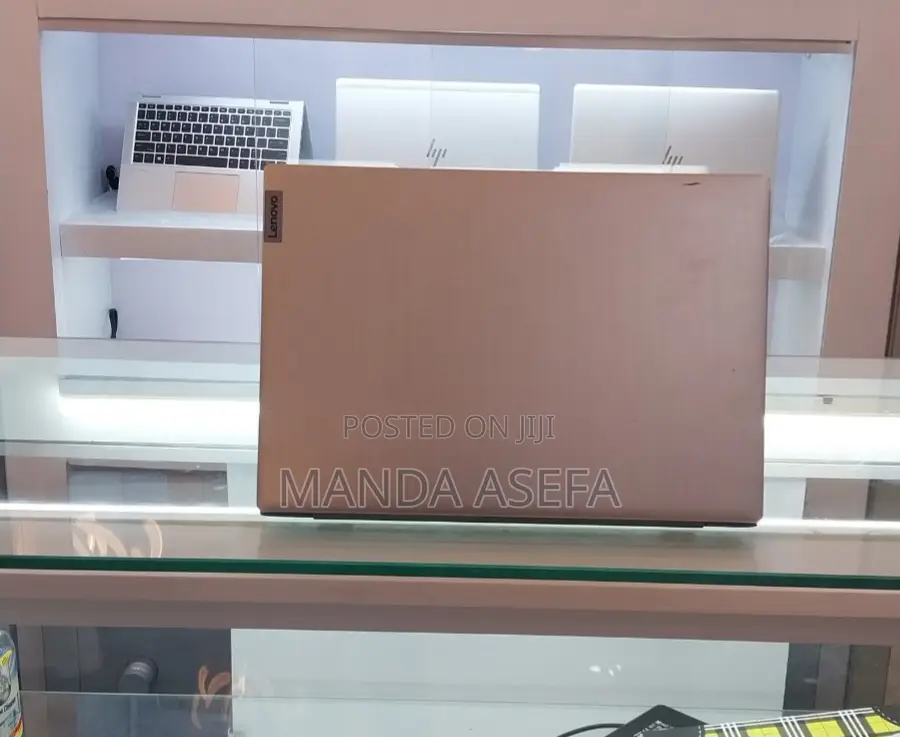 New Laptop Lenovo IdeaPad 1 12GB AMD Ryzen 3 SSD 256GB