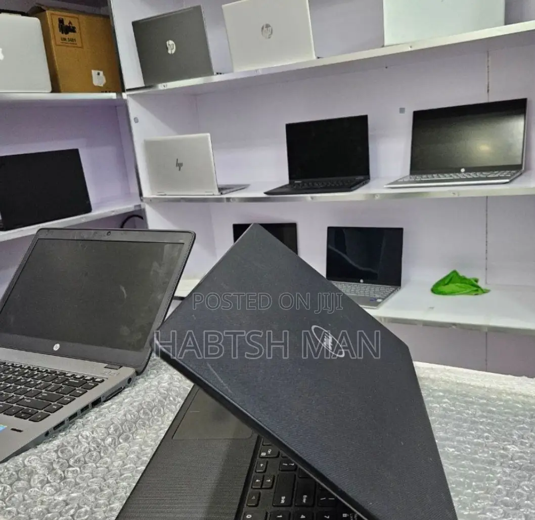 New Laptop Dell Vostro DVCI310 8GB Intel Core I5 HDD 1T