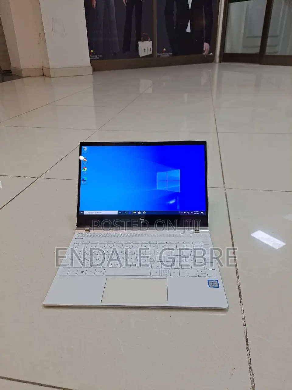 New Laptop HP Spectre 8GB Intel Core I5 SSD 512GB