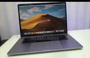 New Laptop Apple MacBook Pro 2017 16GB Intel Core I7 SSD 1T