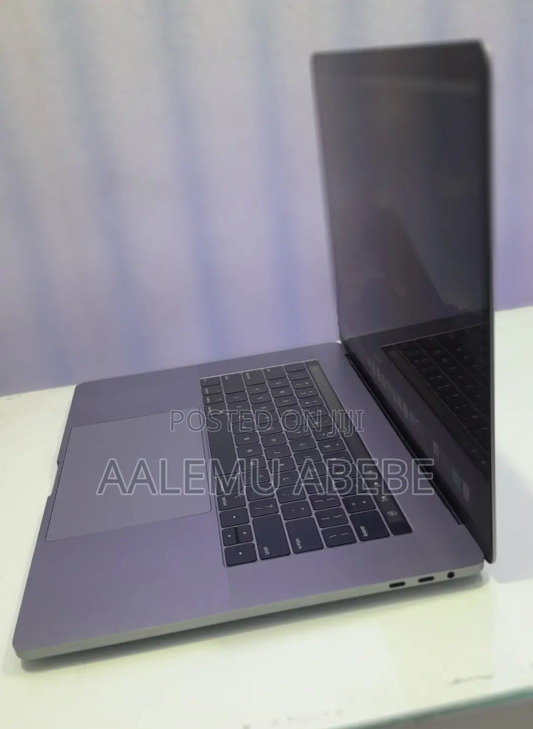 New Laptop Apple MacBook Pro 2017 16GB Intel Core I7 SSD 1T