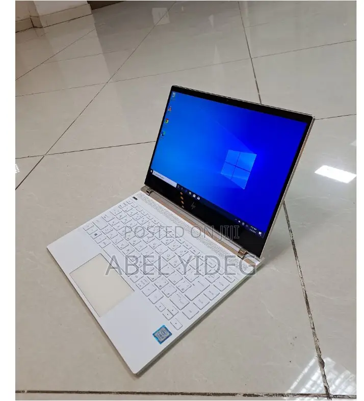 New Laptop HP Spectre 14 8GB Intel Core I5 SSD 512GB