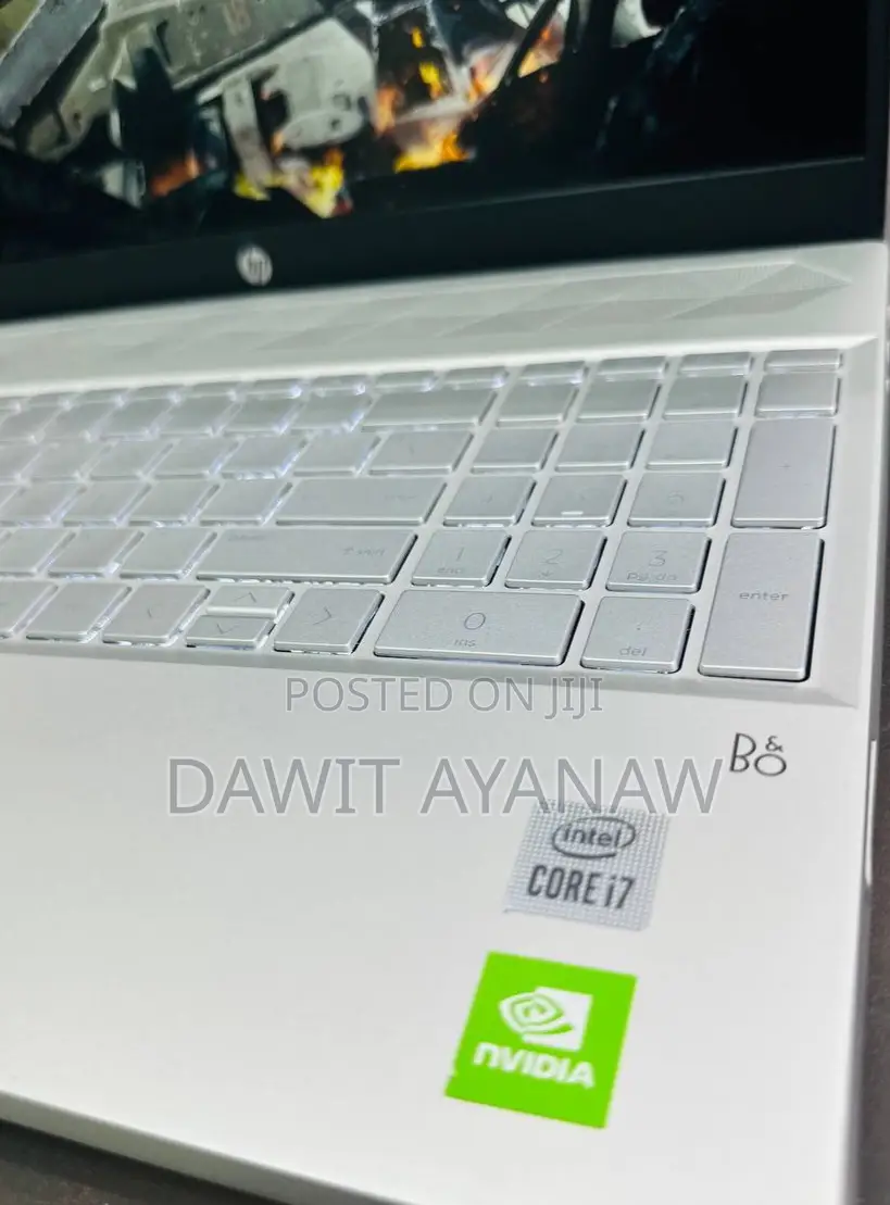 New Laptop HP 16GB Intel Core I7 SSD 256GB