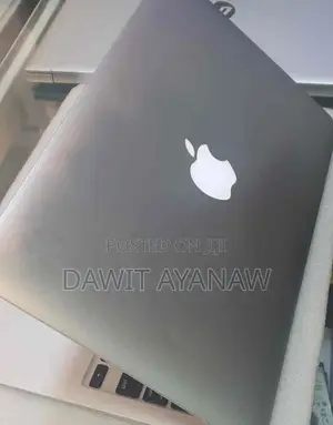 New Laptop Apple MacBook Air 2011 4GB Intel Core I5 SSD 128GB