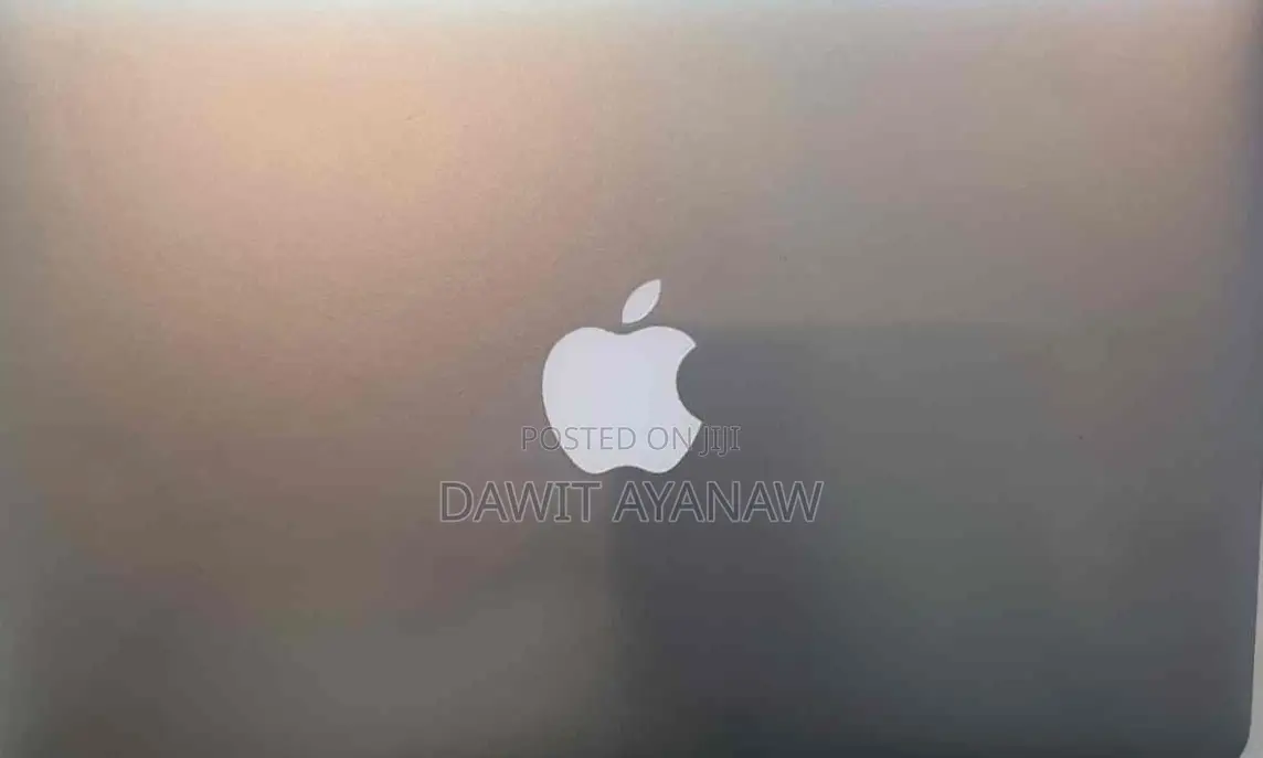 New Laptop Apple MacBook Air 2011 4GB Intel Core I5 SSD 128GB