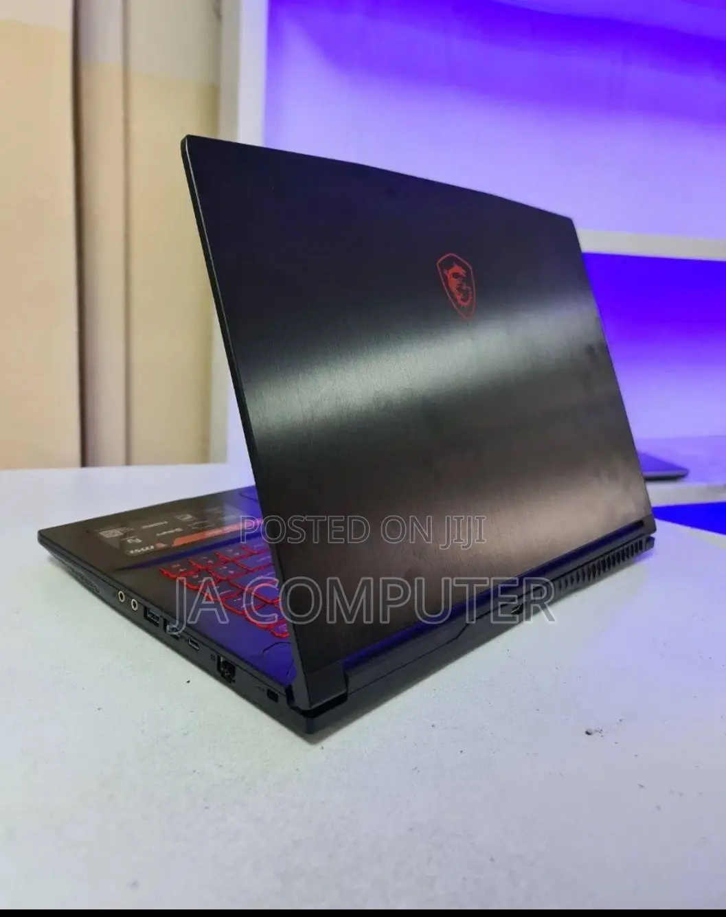 New Laptop MSI GE66 Raider 16GB Intel Core I7 SSD 512GB