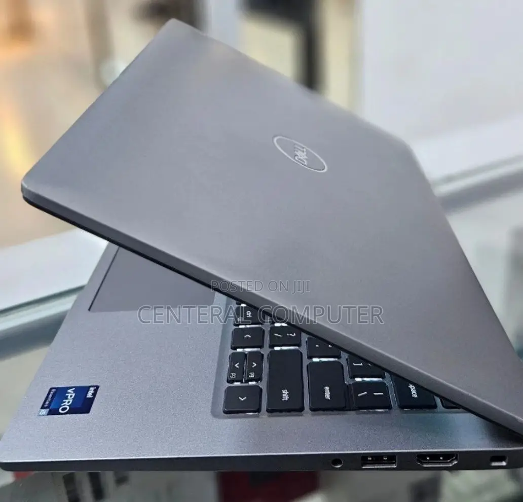 New Laptop Dell Latitude 13 3000 16GB Intel Core I5 SSD 512GB