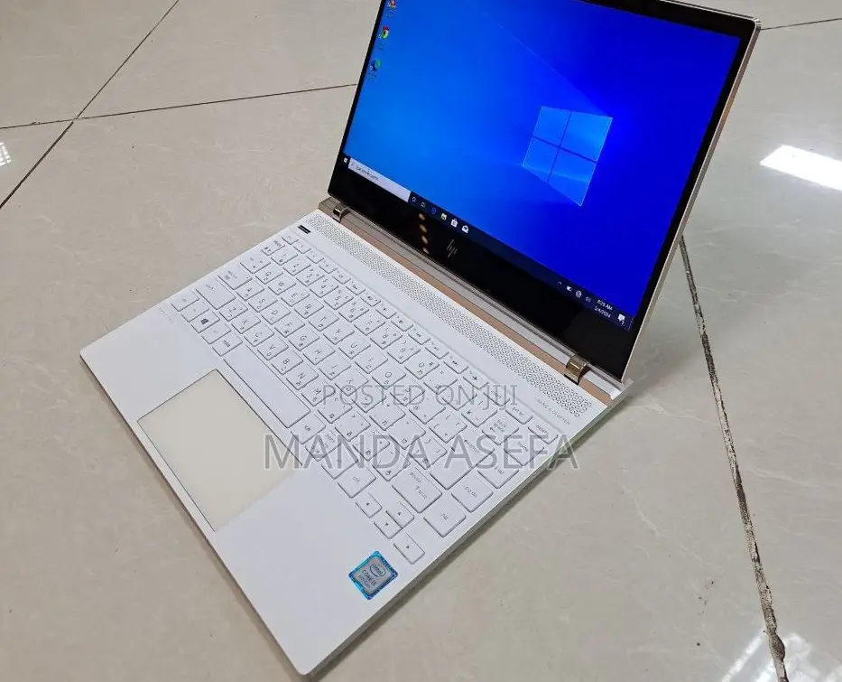 New Laptop HP Spectre 8GB Intel Core I5 SSD 512GB